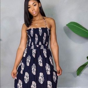 Women’s STUNNING Navy Maxi Dress!🔥 Medium❤️